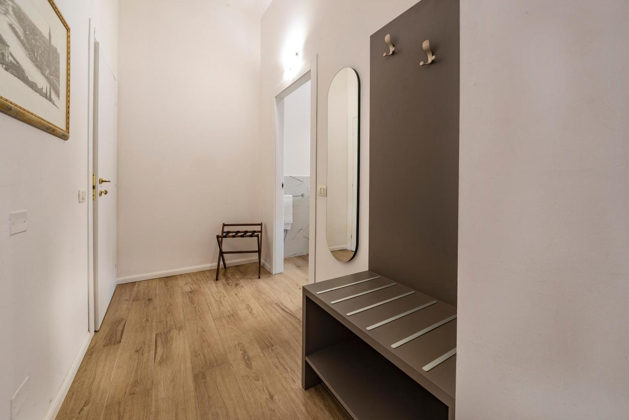Italianflat - Rentroom Old Town - 200Mt To Arena เวโรนา ภายนอก รูปภาพ